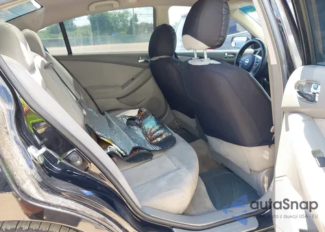 2011 Nissan Altima 2.5 S z USA, uszkodzony, nr VIN 1N4AL2AP8BN430826